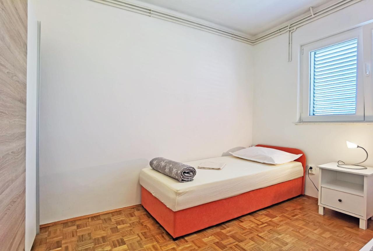Apartman Danijela Vodice Zewnętrze zdjęcie